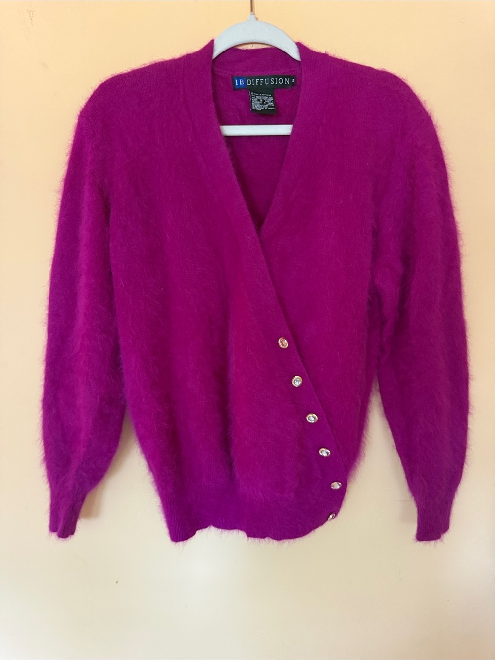 Vintage I.B. Diffusion Fuchsia V‑Neck Button‑Accent Angora Blend Sweater Size M